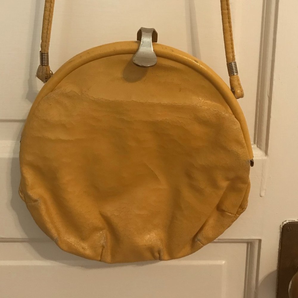 vintage mustard yellow Valerie Barad cross body purse